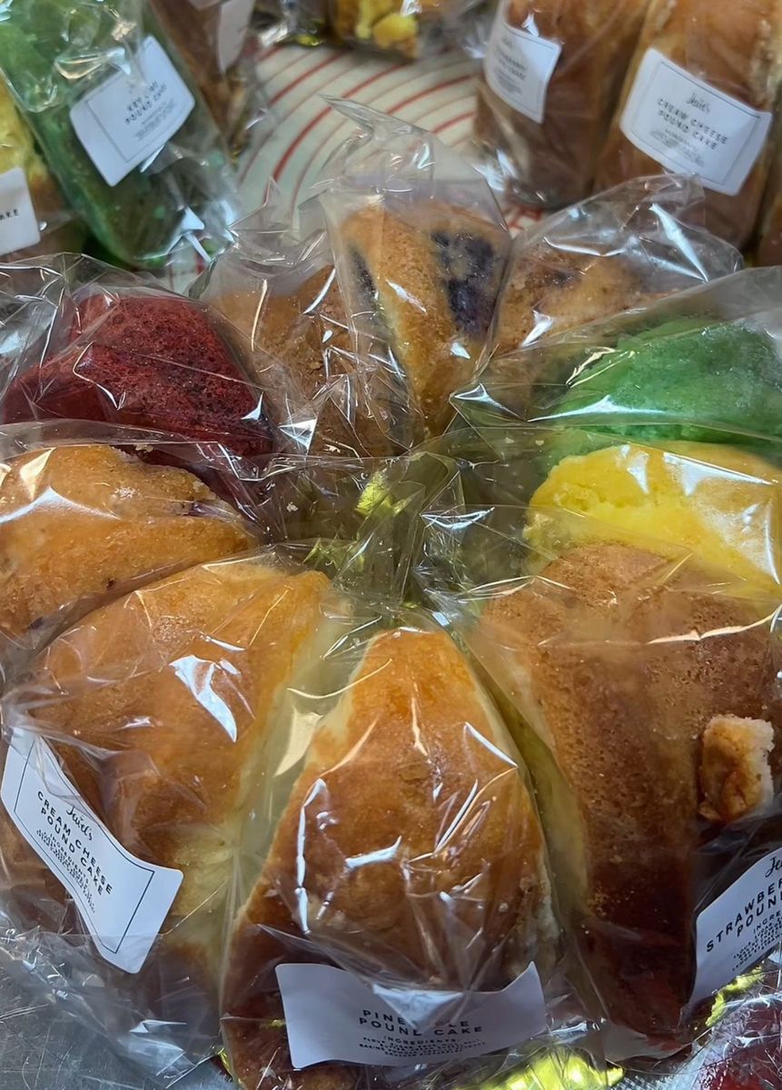 Thanksgiving pound cake sampler